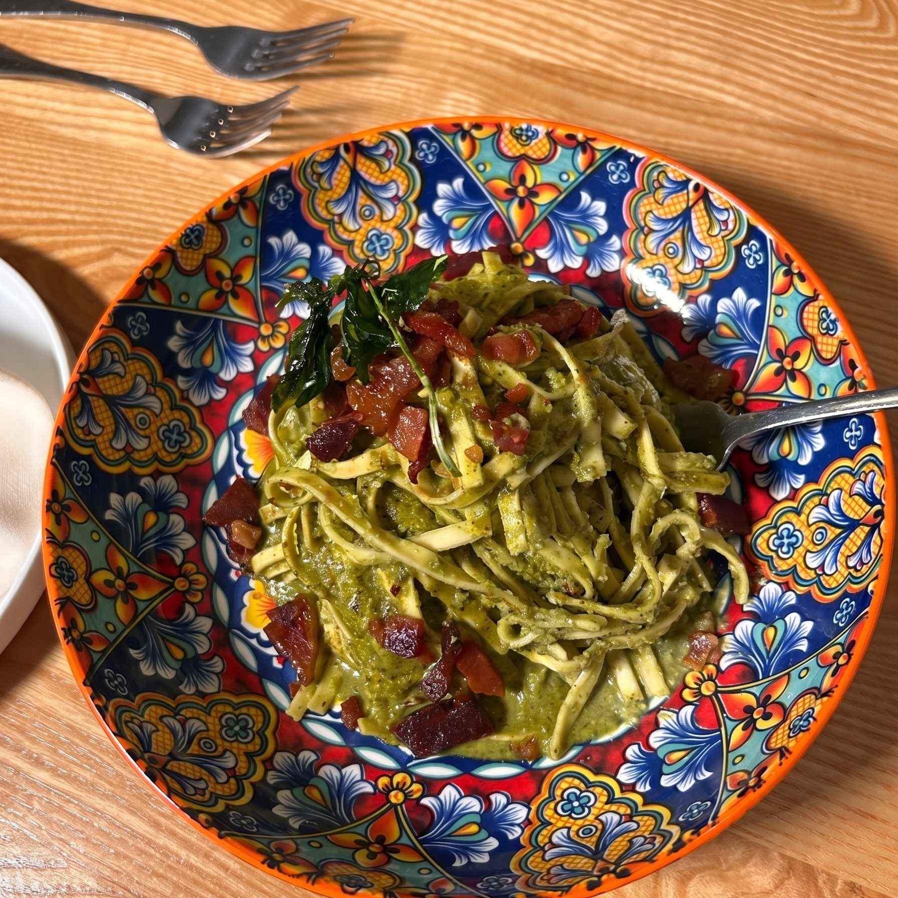 Fettuccine Pistacchio & Guanciale.
